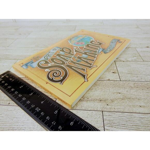 The Art of‎ Soap Making by Merilyn Mohr 1998 Craft Paperback Book DIY How-To - Picture 6 of 9